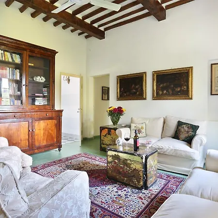 Le Cipresse Villa *